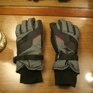 Kombi Accessories - Kombi Men’s Hustle II Gloves Kombi Accessories - Kombi Men’s Hustle II Gloves